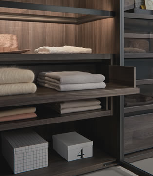 スラックス ハンガー